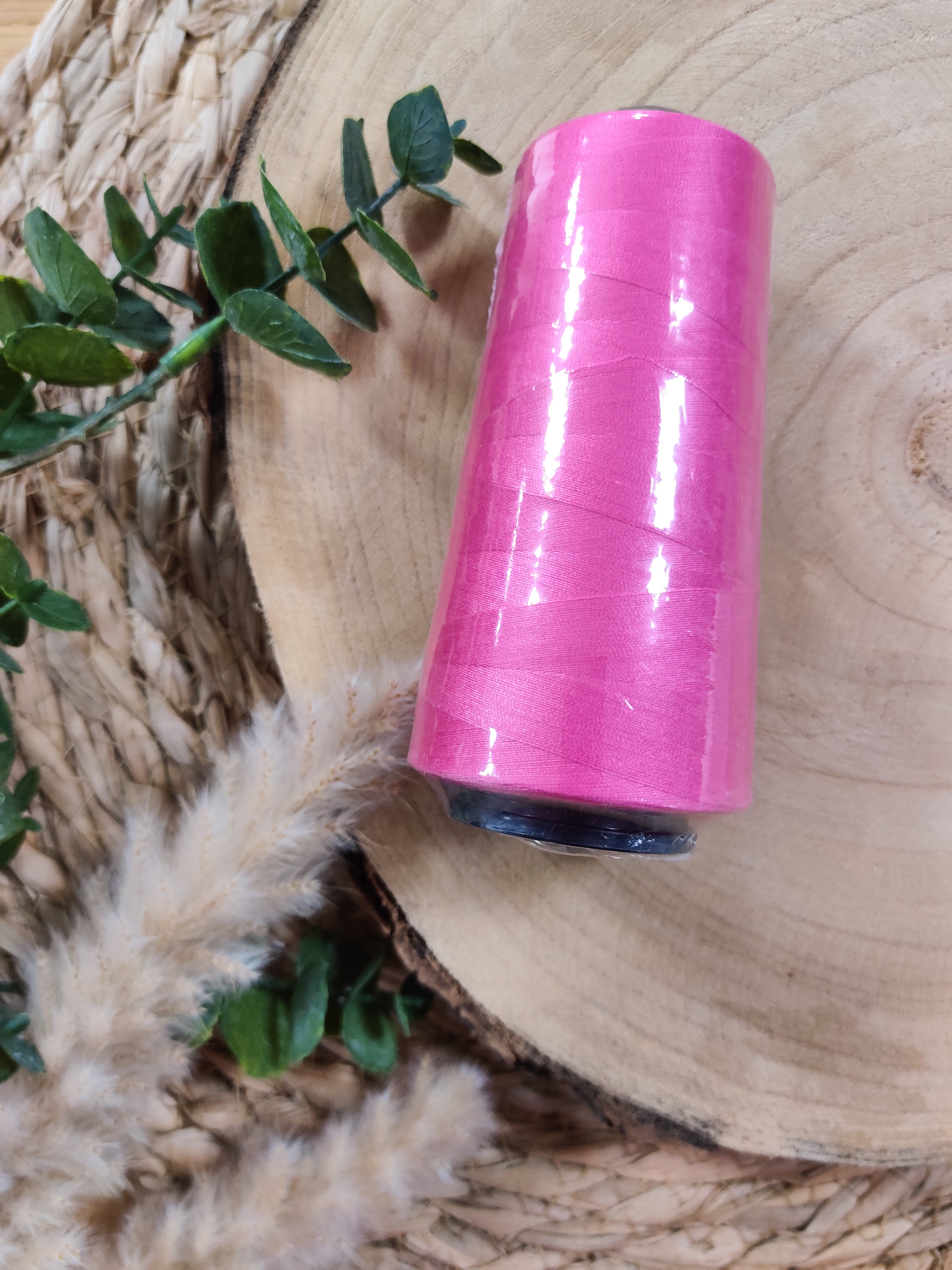 Fil cône 3000 m  - Rose bonbon