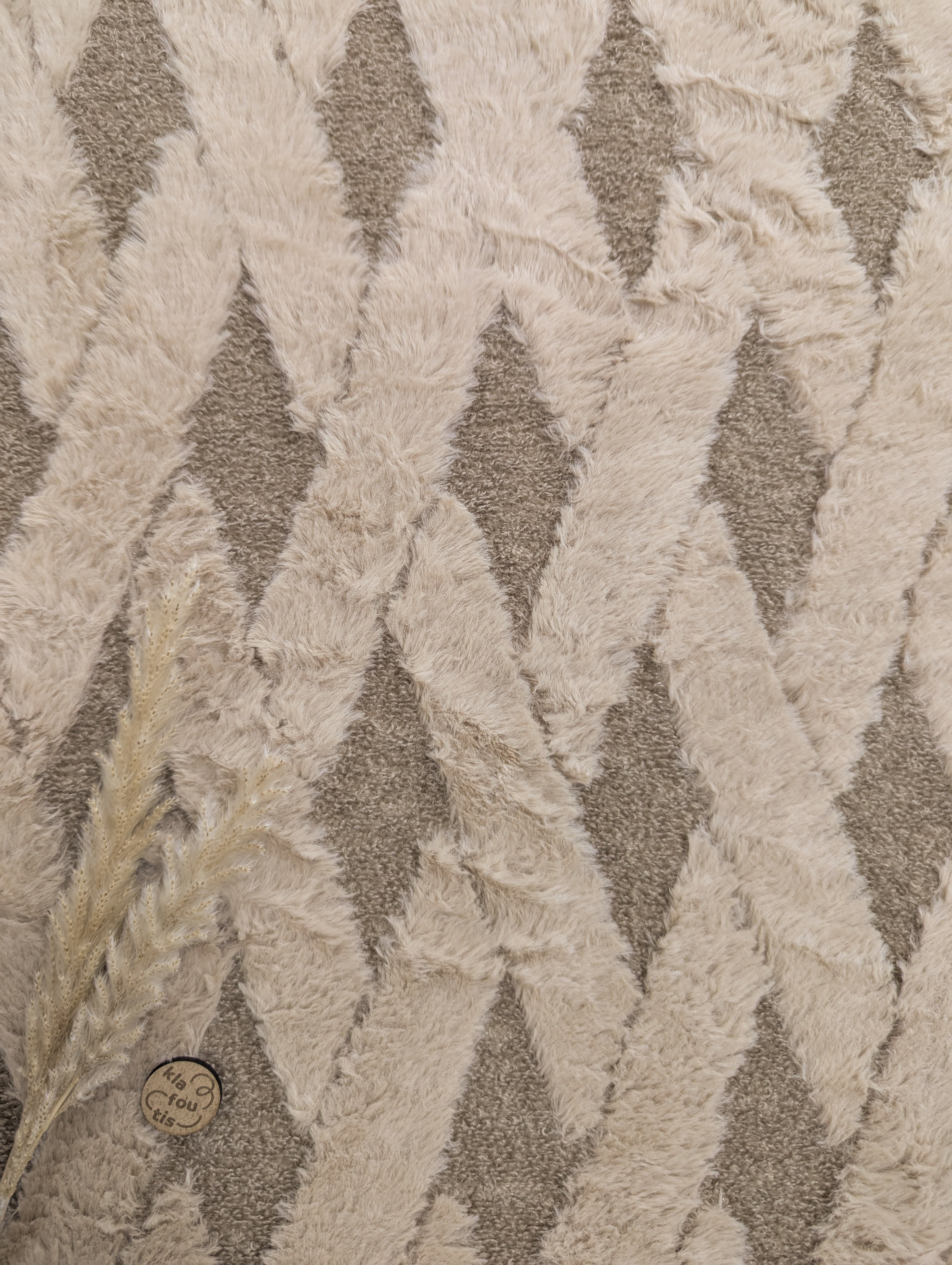 Fausse fourrure beige - entrelacement