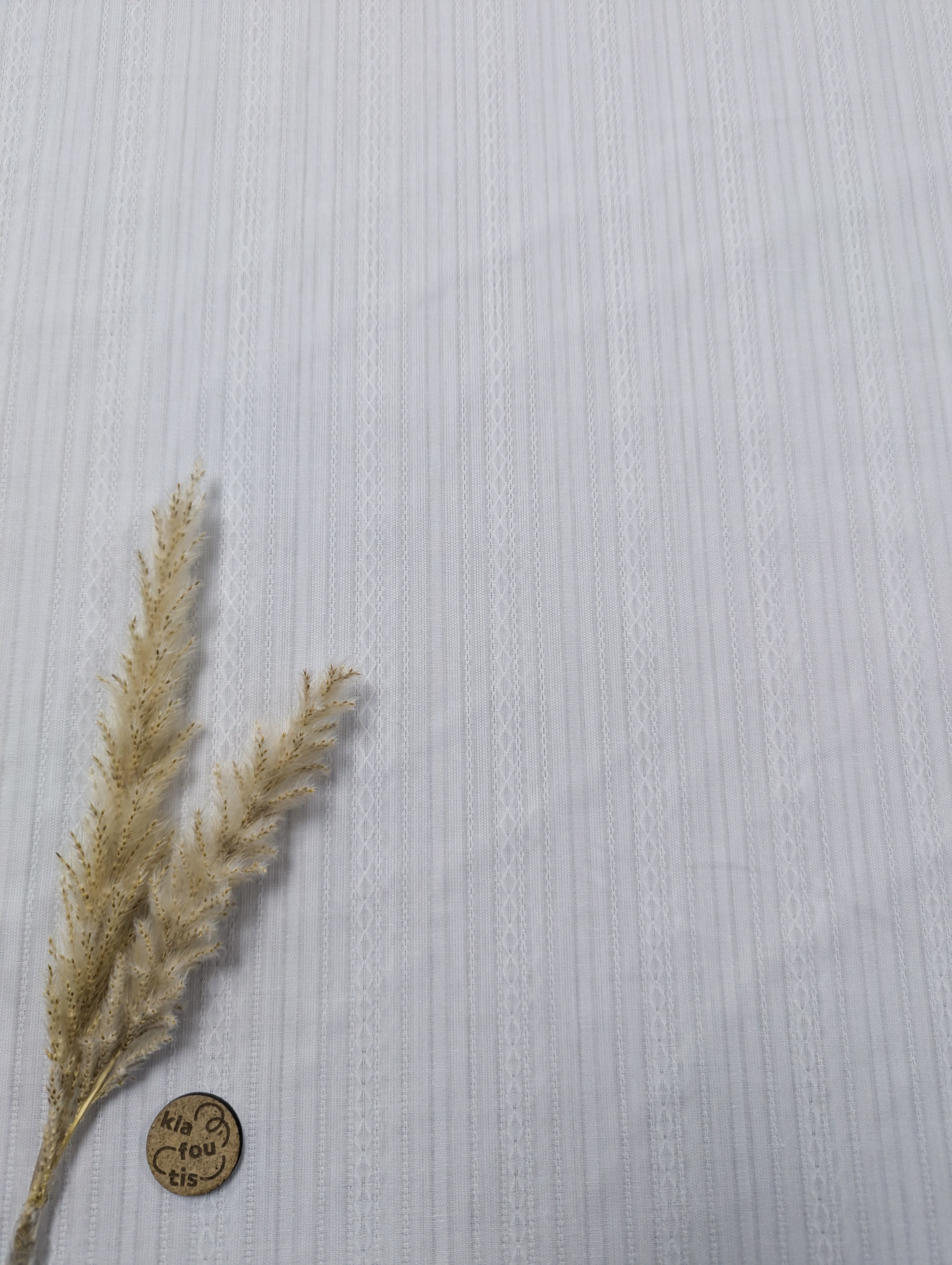 Broderie anglaise fine - écru