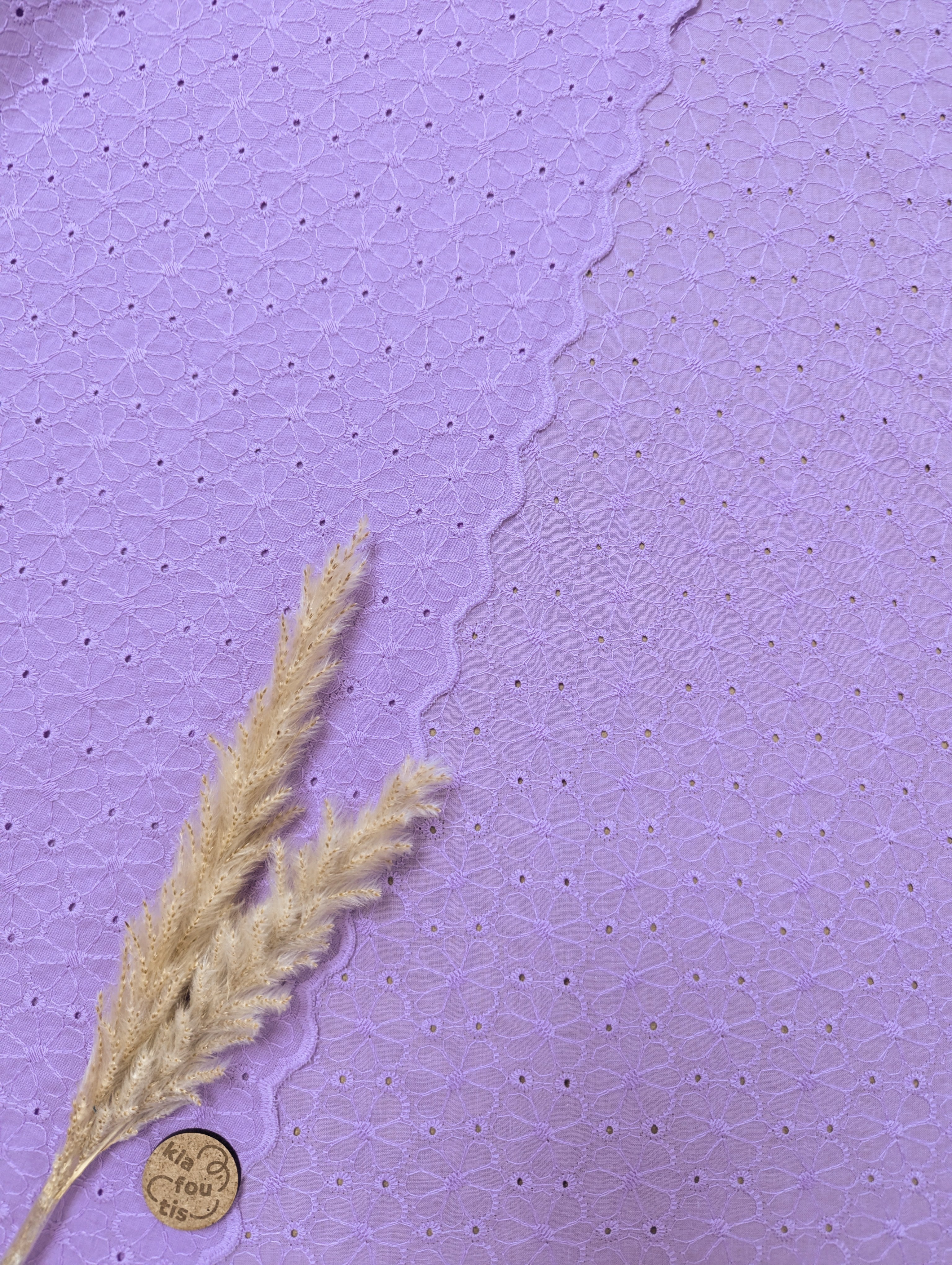 Broderie anglaise lilas - floraison