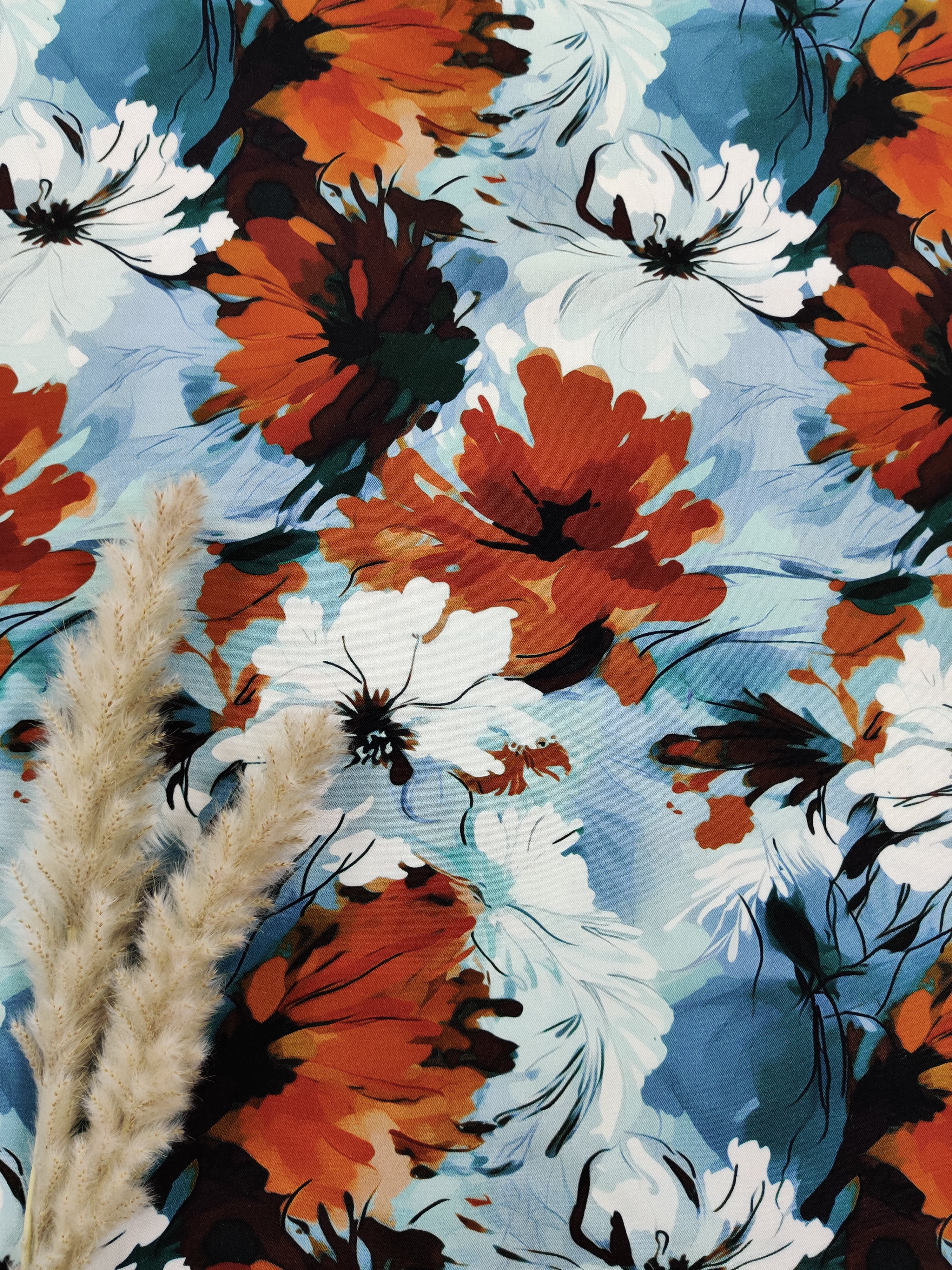 Popeline de viscose bleu - fleurs cognac