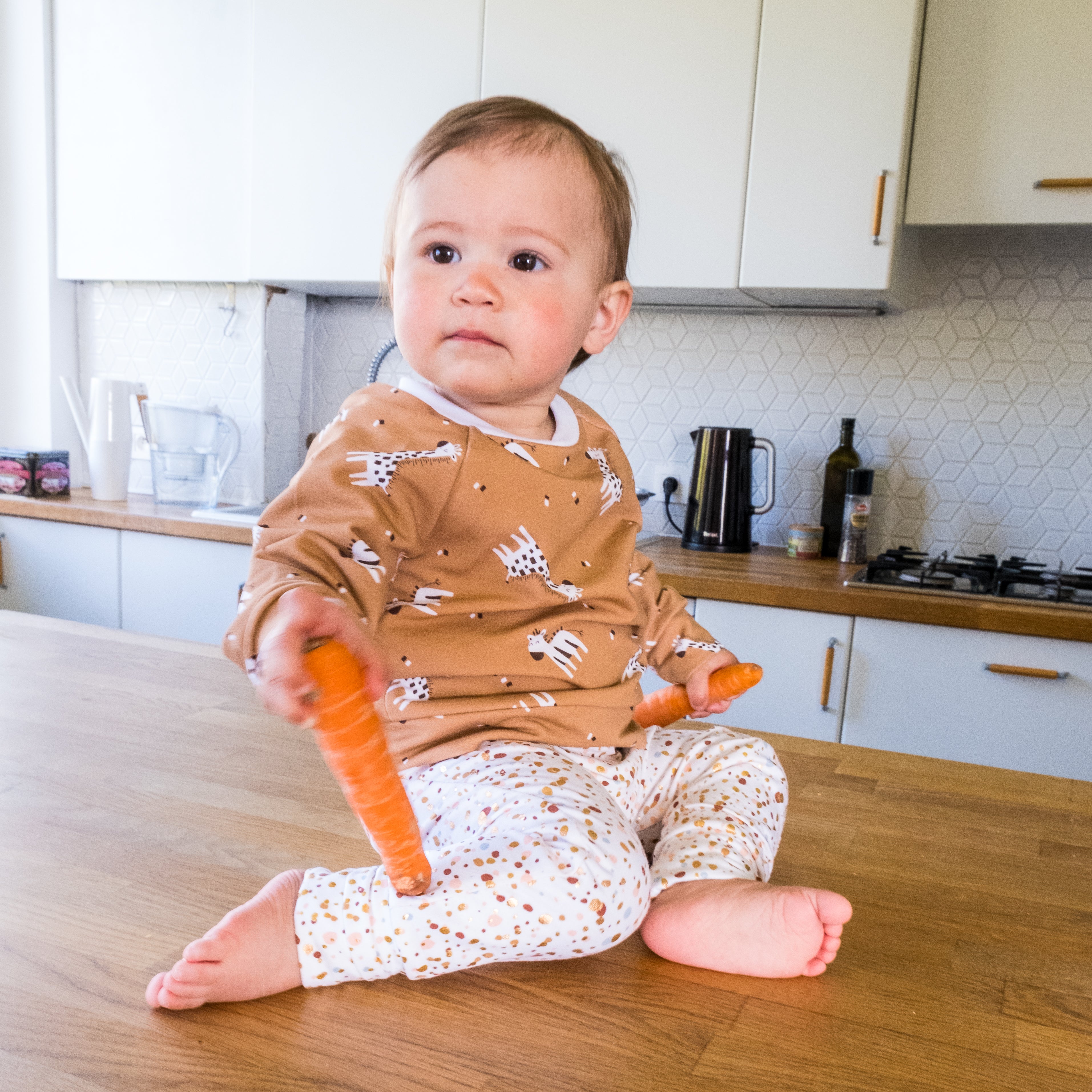 Châtaigne - LE sweat aux 32 versions - BÉBÉ 0-4 ans