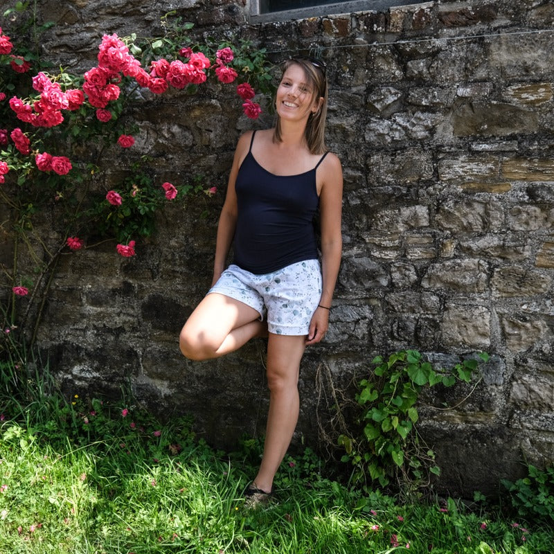 Short jaune à motif fleuri Cormio en solde