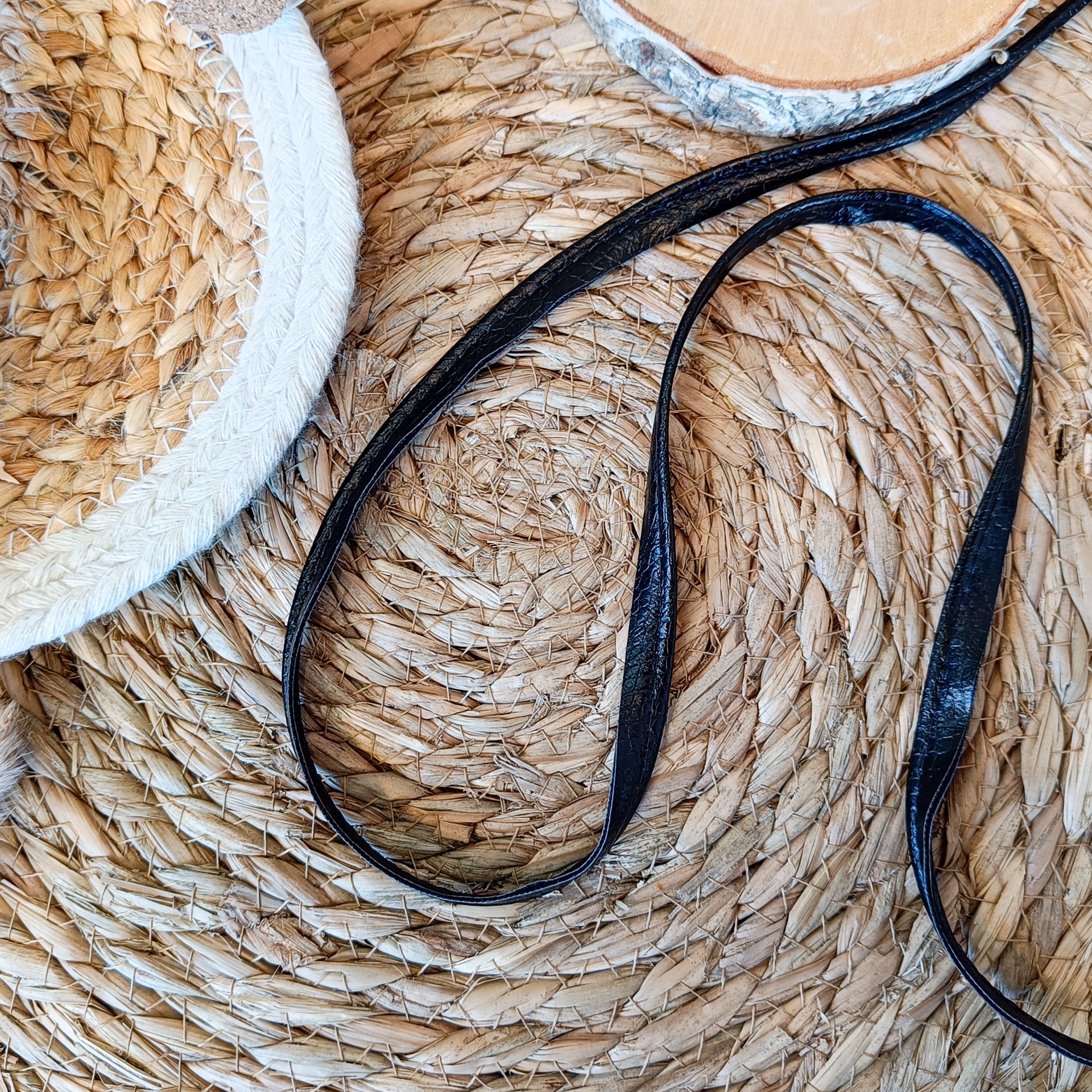 Passepoil simili cuir noir