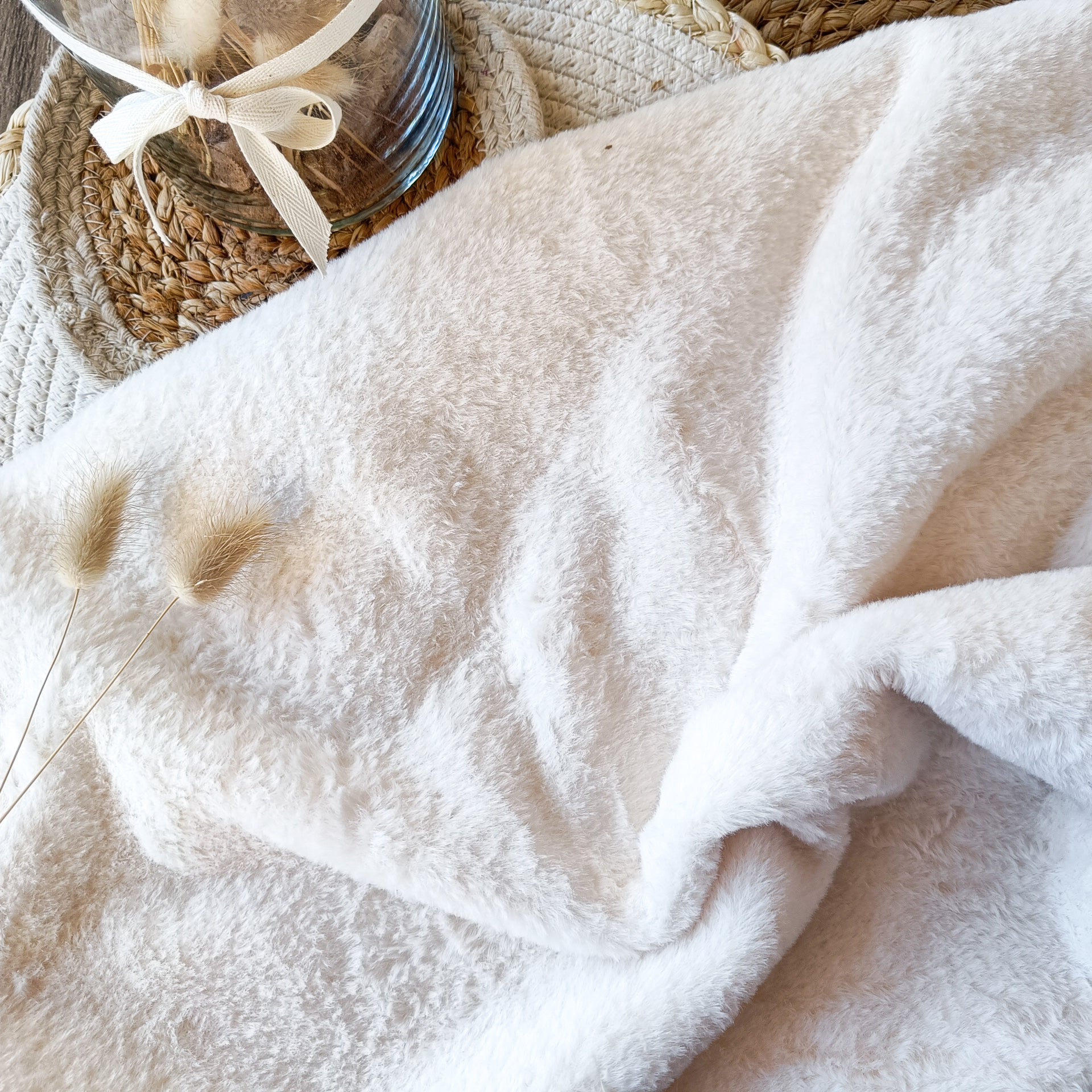 Fausse fourrure blanc écru hyper douce