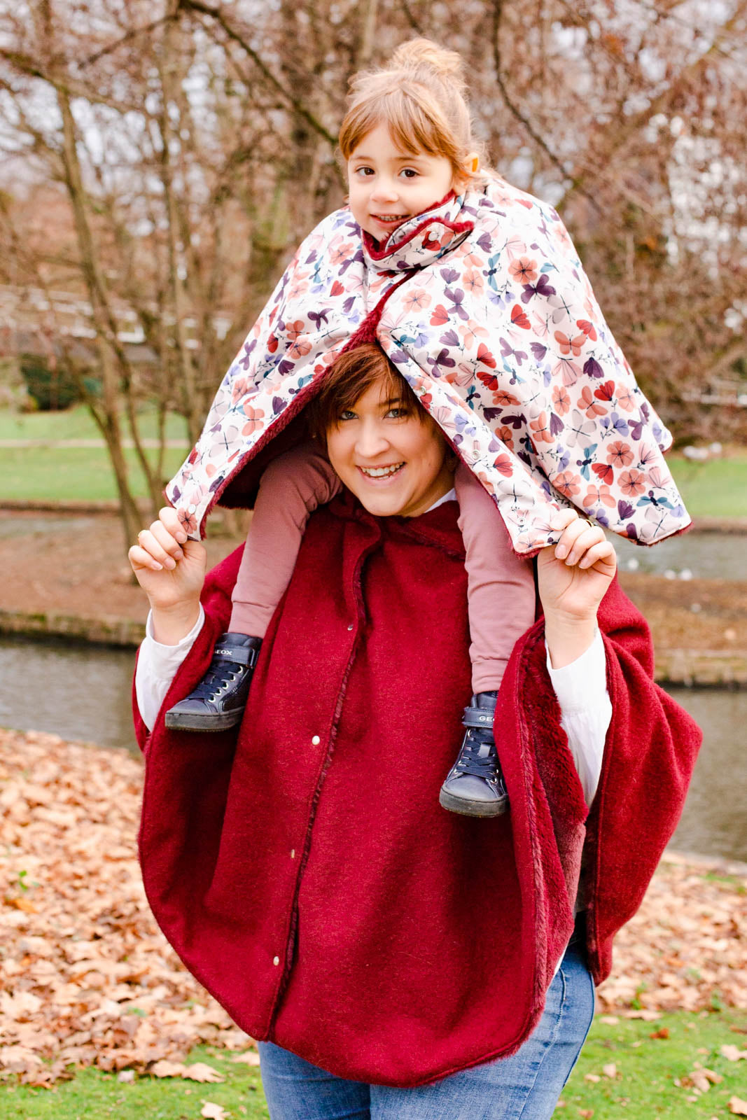 REINETTE enfant 4 à 12 ans - le poncho aux 4 cols différents