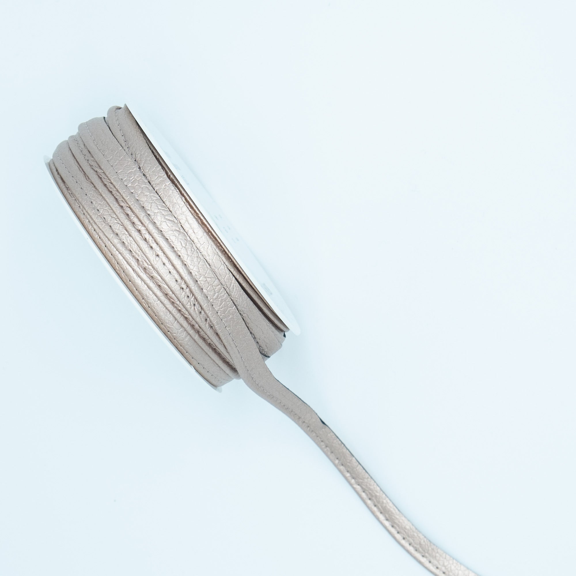 Passepoil simili cuir vieux rose